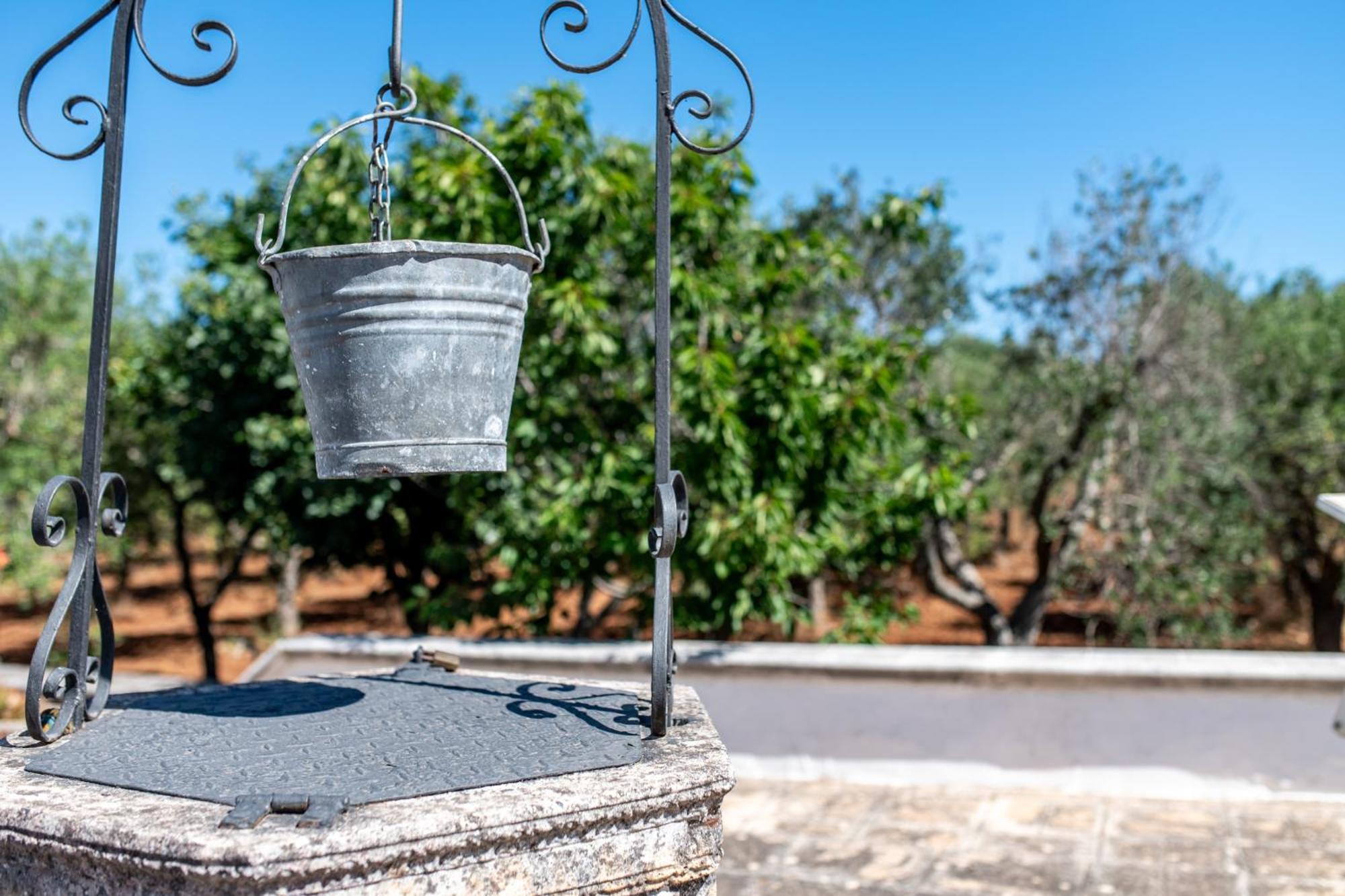 Вилла Trullo La Quercia Остуни Экстерьер фото